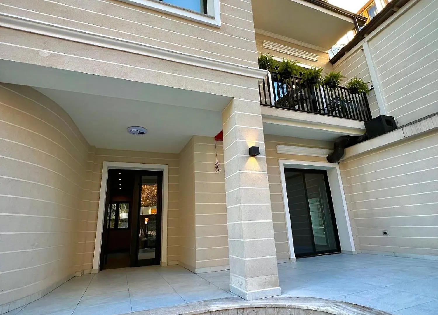 Rex Hotel Boutique Tirana 0*,  Albania